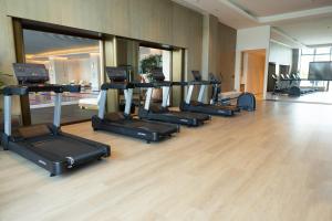 Fitness centrum a/nebo fitness zařízení v ubytování C&D Hotel Dongshan Zhangzhou