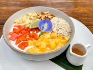 Jídlo v rezortu nebo okolí