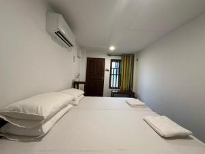 Postel nebo postele na pokoji v ubytování Hamilton House + 3 fotografie