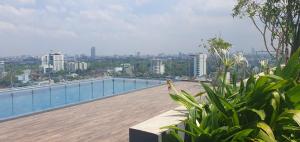 Bazén v ubytování Colombo Flemington Apartments nebo v jeho okolí