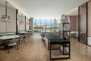 Restoran või mõni muu söögikoht majutusasutuses Jieyang Marriott Hotel