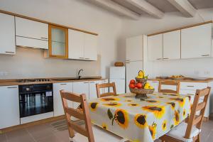 Dapur atau dapur kecil di La Giara - holiday apartments