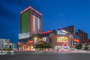 Foto sihtkohas Lianjiang asuva majutusasutuse Vienna International Hotel (Lianjiang Avenue Xinyuan International Plaza) galeriist