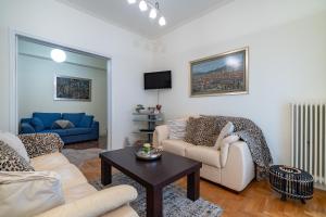 Zona de estar de Piraiki Sea View Apt, 2bdrms, 4 pers by MPS