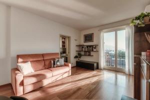 Χώρος καθιστικού στο Casa Cotima by Quokka 360 - Lakefront terrace +24 φωτογραφίες