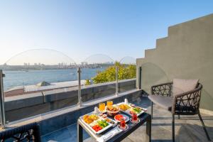 Mad på hotellet eller i nærheden