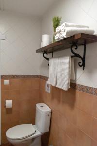 Koupelna v ubytování Casa rural Los Barreros