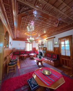 Istumisnurk majutusasutuses HOTEL MARI Metsovo