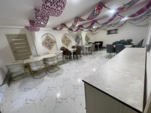 Area soggiorno di Mahdiy