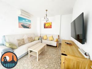 Μια τηλεόραση ή/και κέντρο ψυχαγωγίας στο Cala La Paloma by Bossh! Apartments