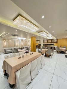 Gallery image of BK Studio And Rooms Near Huda City Centre in Gurgaon