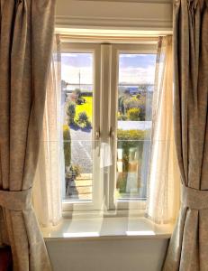 Φωτογραφία από το άλμπουμ του The Artist Residence Dublin Boutique B&B σε Sutton