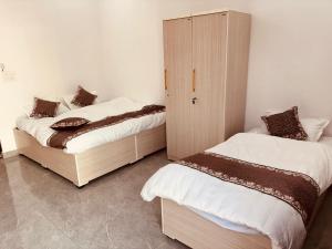 Φωτογραφία από το άλμπουμ του Shri Ram Darbar σε Ayodhya