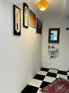 Et badeværelse på Dar Beldi