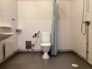 Koupelna v ubytování Logi Tuppen, Vandrarhem - Oskarshamns folkhögskola