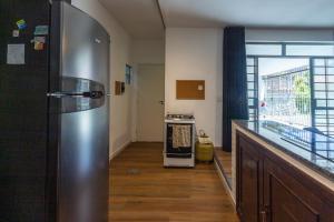 Kuhinja oz. manjša kuhinja v nastanitvi Flat funcional, com Wi-Fi e otima localizacao