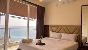 Llit o llits en una habitació de 2BHK suite, Panchgani Views, Ora Vue