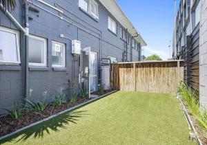 Φωτογραφία από το άλμπουμ του In the Heart of Hamilton! Modern and Convenient #5 -By KOSH BNB σε Hamilton