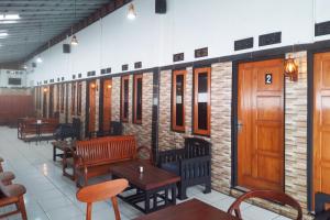 Imagen de la galería de Penginapan Ciremai Syariah RedPartner, en Apuy