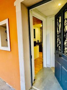 Billede fra billedgalleriet på Beau Studio au calme ! i Villeurbanne