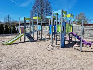 Ο χώρος παιχνιδιού για παιδιά στο Arek