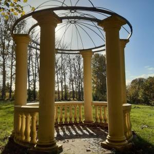 En have udenfor Ruhige Ferienwohnung mit Privatparkplatz