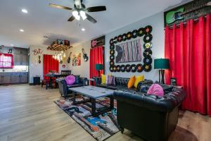 a living room with a couch and a table at Music Hall Brand New 2BR 2 and a half BA in San Angelo