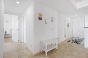 Fotografia z galérie ubytovania New apartment with sea view and pool v destinácii Torrevieja