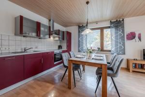 Η κουζίνα ή μικρή κουζίνα στο Ferienwohnung Moselblick Bernkastel-Kues