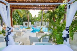 Bazén v ubytování Oh! Cancun - The Urban Oasis & beach Club nebo v jeho okolí