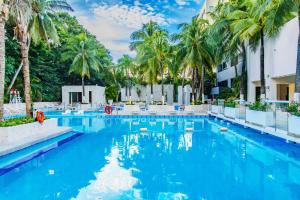 Bazén v ubytování Smart Cancun the Urban Oasis nebo v jeho okolí