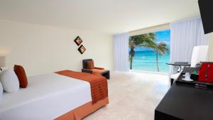 Bazén v ubytování The Sens Tulum Riviera by Oasis nebo v jeho okolí