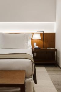 Cama ou camas em um quarto em Hotel Fasano Belo Horizonte