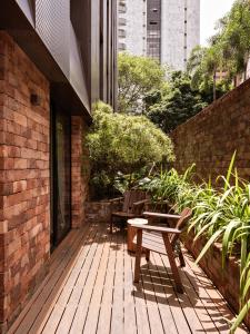 Um jardim em Hotel Fasano Belo Horizonte