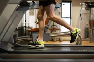 Das Fitnesscenter und/oder die Fitnesseinrichtungen in der Unterkunft Radisson BLU Hotel and Spa, Limerick