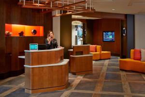 Hosté ubytování Courtyard by Marriott Lake George + 37 fotografií