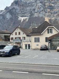 Splošen pogled na gorovje oz. razgled na gore, ki ga ponuja motel
