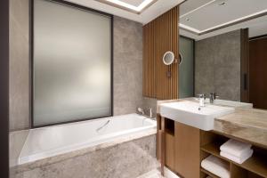 Koupelna v ubytování Daegu Marriott Hotel