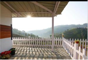 Afbeelding uit fotogalerij van Sandy Eco Woodhouse - 2 Bhk in Ooty