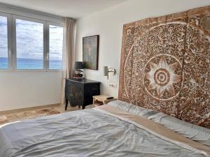 Posteľ alebo postele v izbe v ubytovaní Beach House Brotonss + 36 fotografií