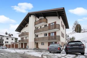 Zgradba, v kateri se nahaja apartma