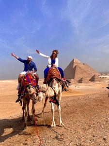 Ospiti di Keeper Pyramids View INN