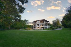 Zahrada ubytování Theros-Cottage