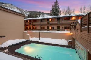 Eagle Point Resort talvel