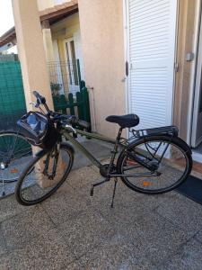 Jazda na bicykli v okolí ubytovania Les marines d'helios + 15 fotografií