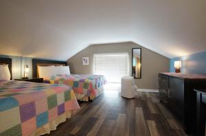 Gallery image of Grand Harbor Apartments 209 Clinton Unit 3 in Grand Haven