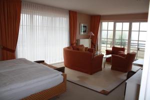 Posezení v ubytování Strauers Hotel am See