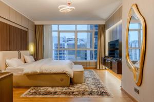 Postel nebo postele na pokoji v ubytování Nile pearl Cairo Maadi Apartment luxury