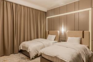 Postel nebo postele na pokoji v ubytování Nile pearl Cairo Maadi Apartment luxury
