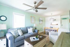 Gallery image of Beach Harbour 16 @ The Carolina Beach Boardwalk - Full Remodel! in Carolina Beach